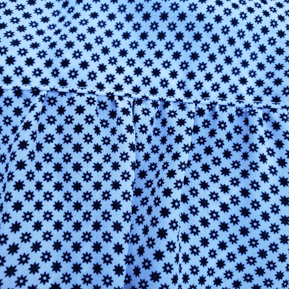 Zac & Rachel blouse, S, Sun & Star pattern. - Picture 7 of 9